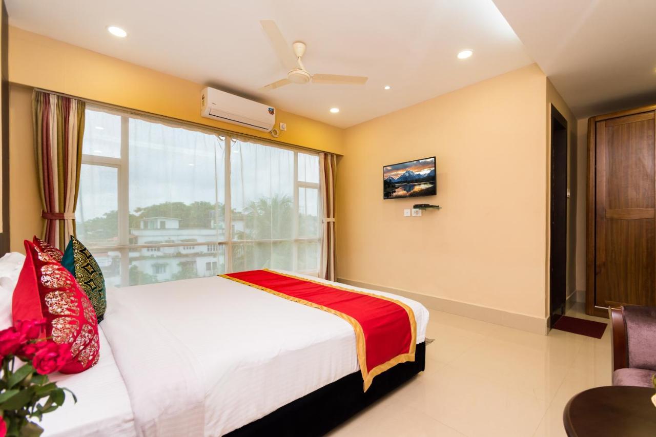 Central Courtyard Boutique Hotel Siliguri Extérieur photo